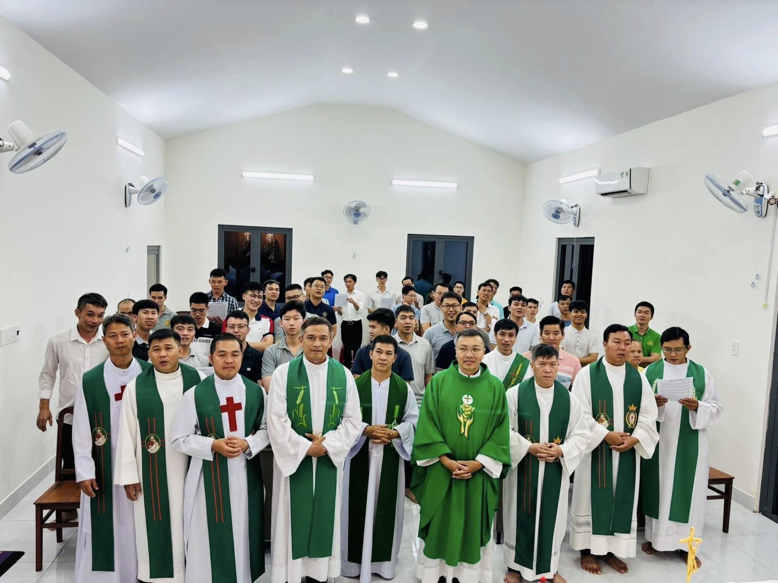 Dòng Tá viên Mục vụ Bệnh nhân